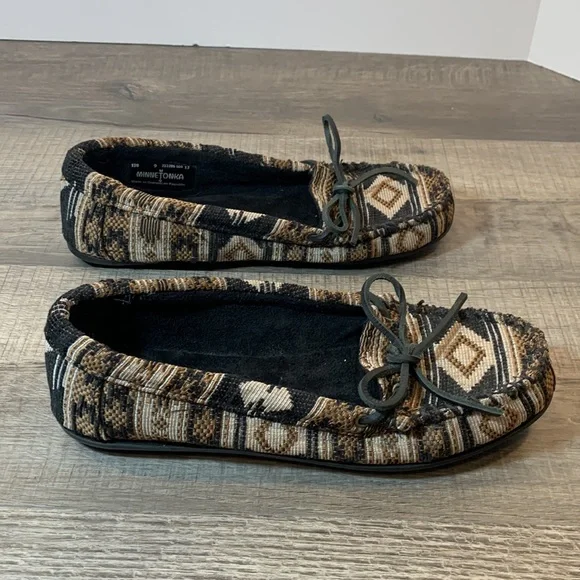 Minnetonka Aztec print loafers size 9 - Picture 3 of 8